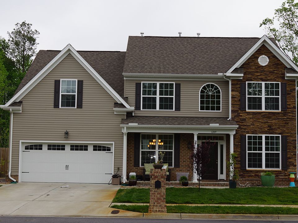 1209 Copper Knoll