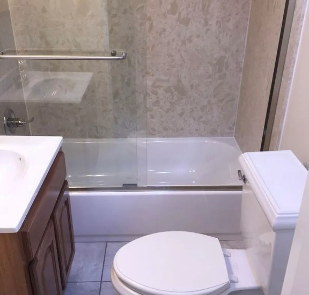 1 bed, 750 sqft, $2,300 — Photo 3