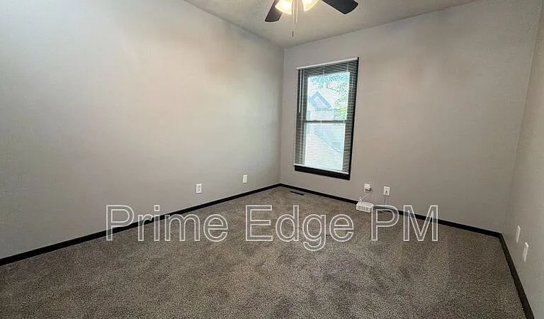 1821 Ridgehaven Ct #6 — Photo 29