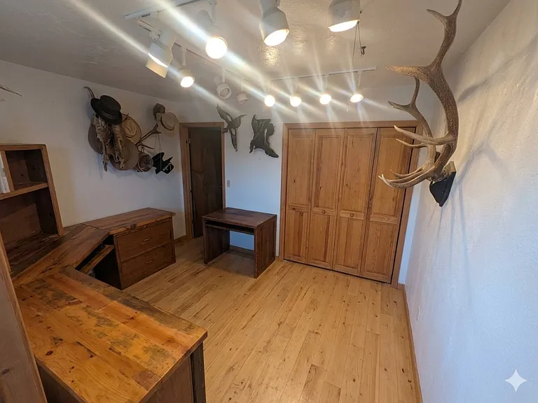 Colorado St — Photo 11