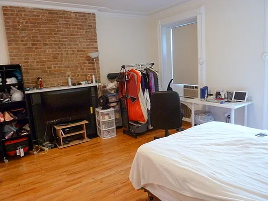 Rented by Citi Habitats | media 23