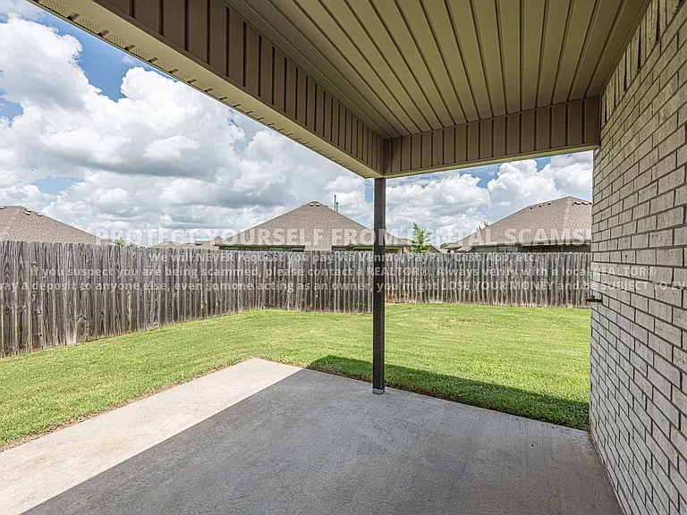 4564 W Wales Dr — Photo 13