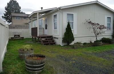 1st image of 8806 13th Pl NE
