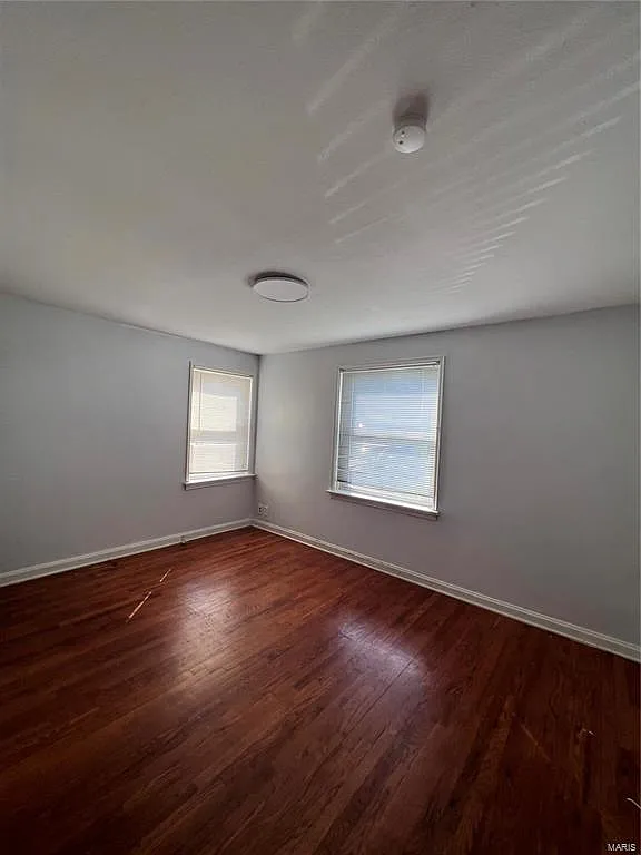 3 bed, 1020 sqft, $1,350 — Photo 4