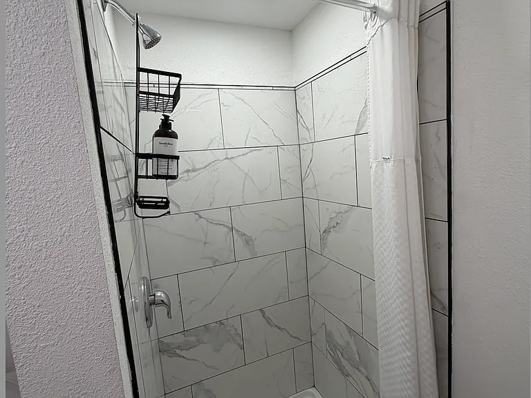 111 Tiger St #E — Photo 3