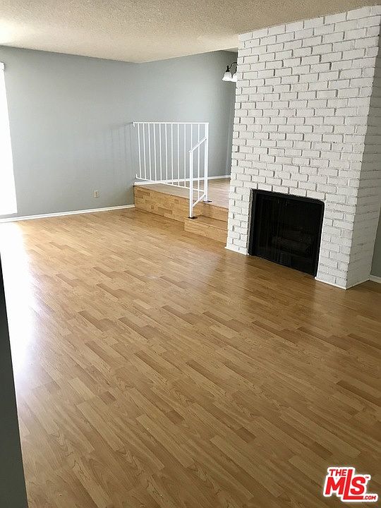 2nd image of 953 4th St #204