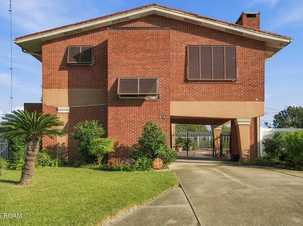 66 Howard St, Gretna, LA 70053