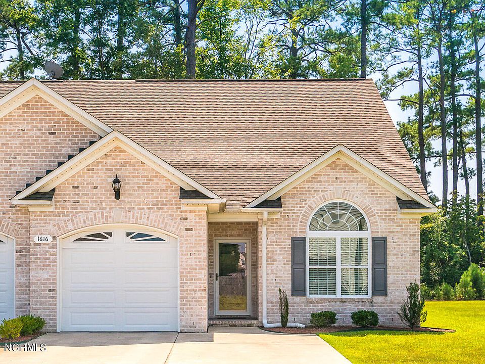 1st image of 1616 Cambria Drive #B
