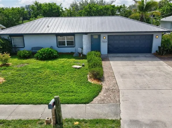 7304 Pebble Beach RD, FORT MYERS, FL 33967