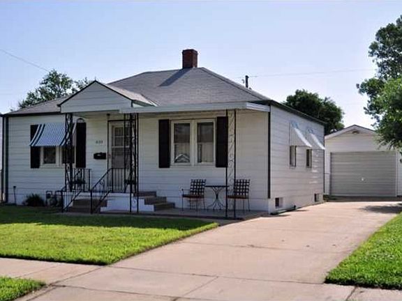 4th image of 2132 S Laura Ave