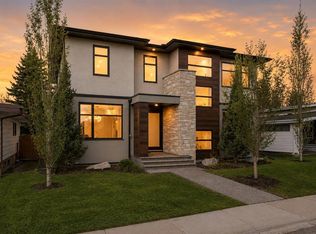 5927 E 34th St SW, Calgary, AB T3E 5L7