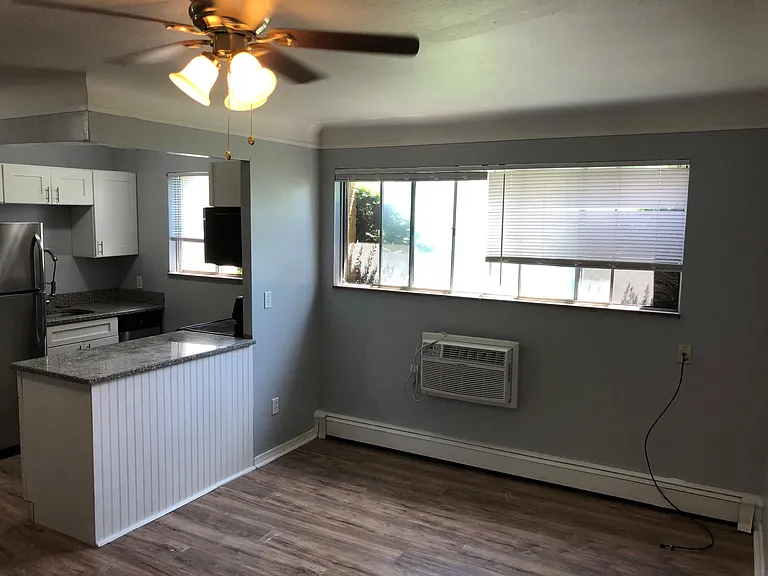 Sapphire Gardens — Photo 12