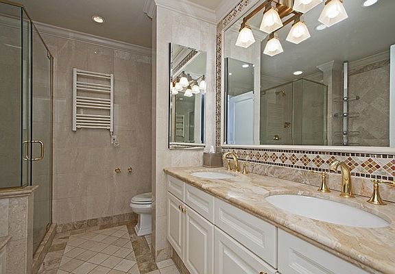 4th image of 188 E 78th St APT 28A