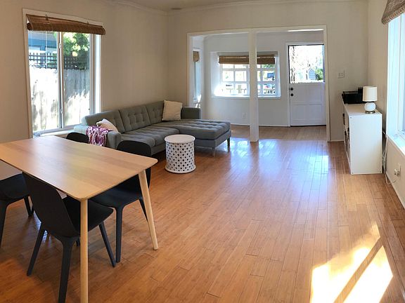 5th image of 811 Marine St