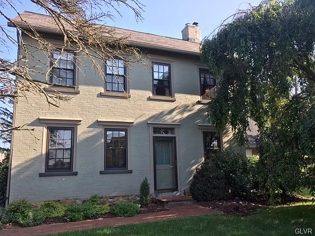 1st image of 4623 Farrcroft Dr