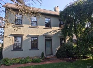 4623 Farrcroft Dr, Easton, PA 18040