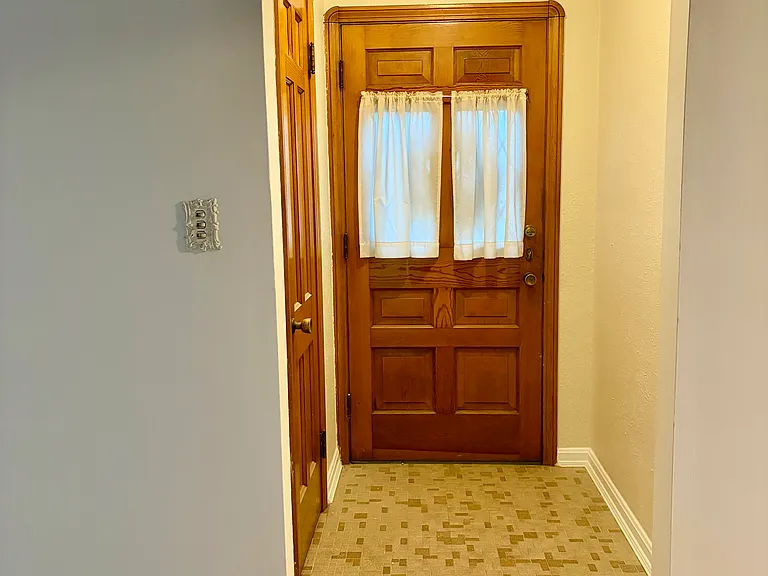 3208 Tuxedo Ave — Photo 10