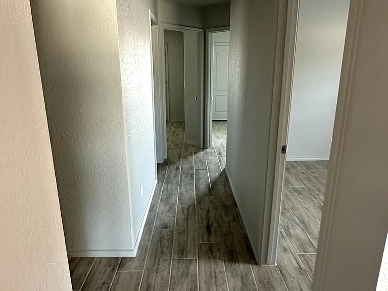 127 Cameron Dr #B — Photo 5