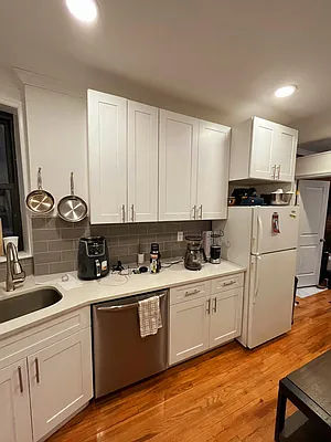 Rented by Point NYC | media 2