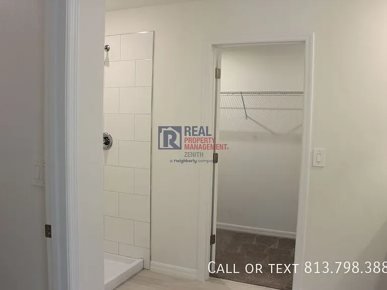 11571 Radiant Shore Loop — Photo 17