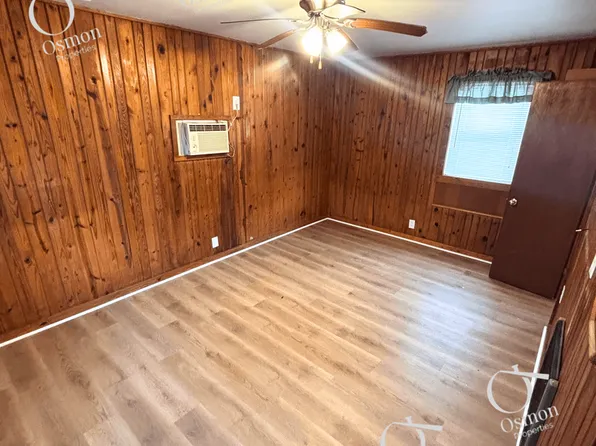 Carl Junior, 1527 Cranfield Rd #3, Mountain Home, AR 72653