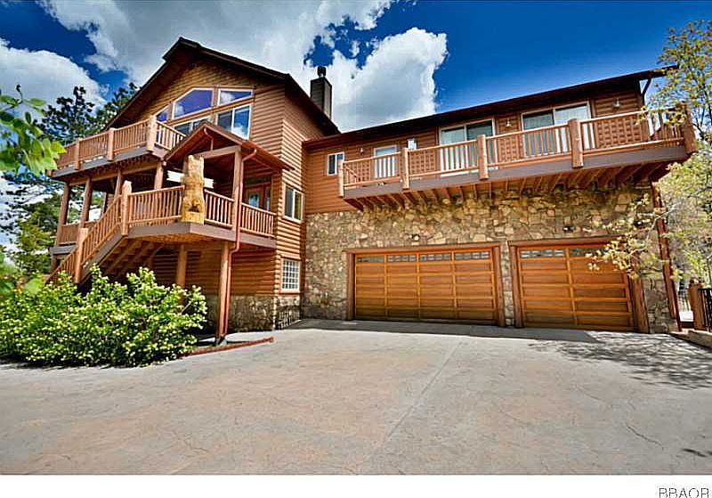 1st image of 42685 Edgehill Pl