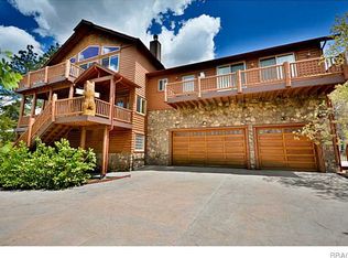 42685 Edgehill Pl, Big Bear Lake, CA 92315