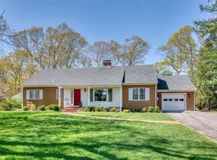 1735 Mason Dr, Cutchogue, NY 11935