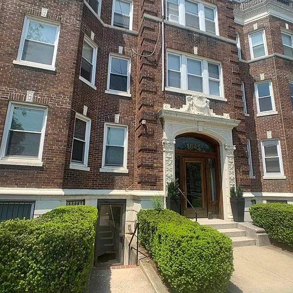 1641 Commonwealth Ave #19 — Photo 1