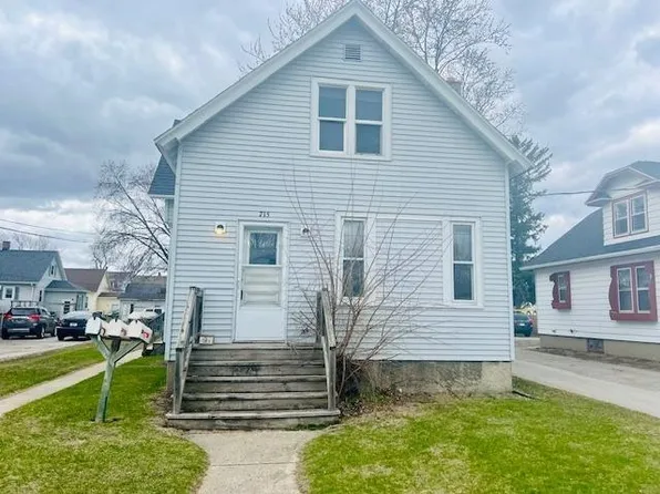 715 Saint George St, Green Bay, WI 54302