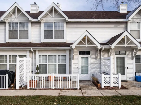 3330 East College AVENUE #6, Cudahy, WI 53110