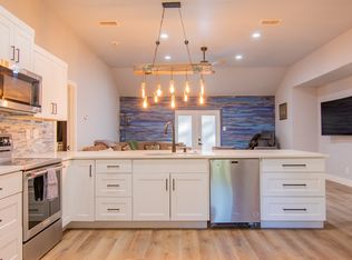106 Seis Hombres Dr, Trinidad, TX 75163
