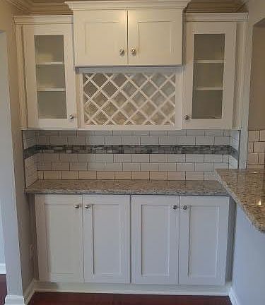 wine bar/breakfast bar - great for more storage