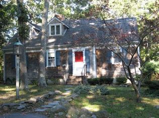 28 Cachalot Ln, Falmouth, MA 02540
