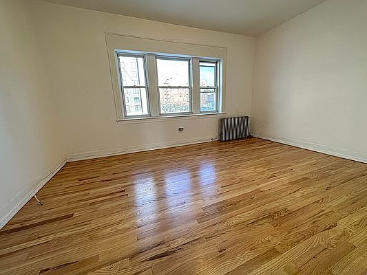 1st image of 18228 Hillside Ave #3R