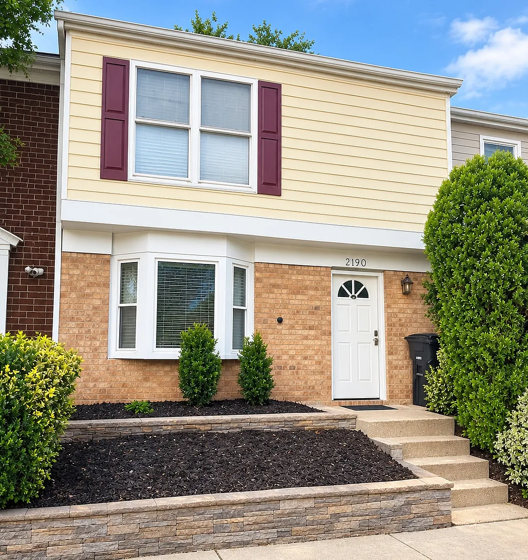 2190 Monaghan Dr — Photo 1