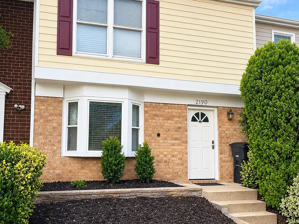 2190 Monaghan Dr