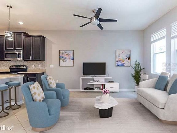 2nd image of 184 Windflower Way