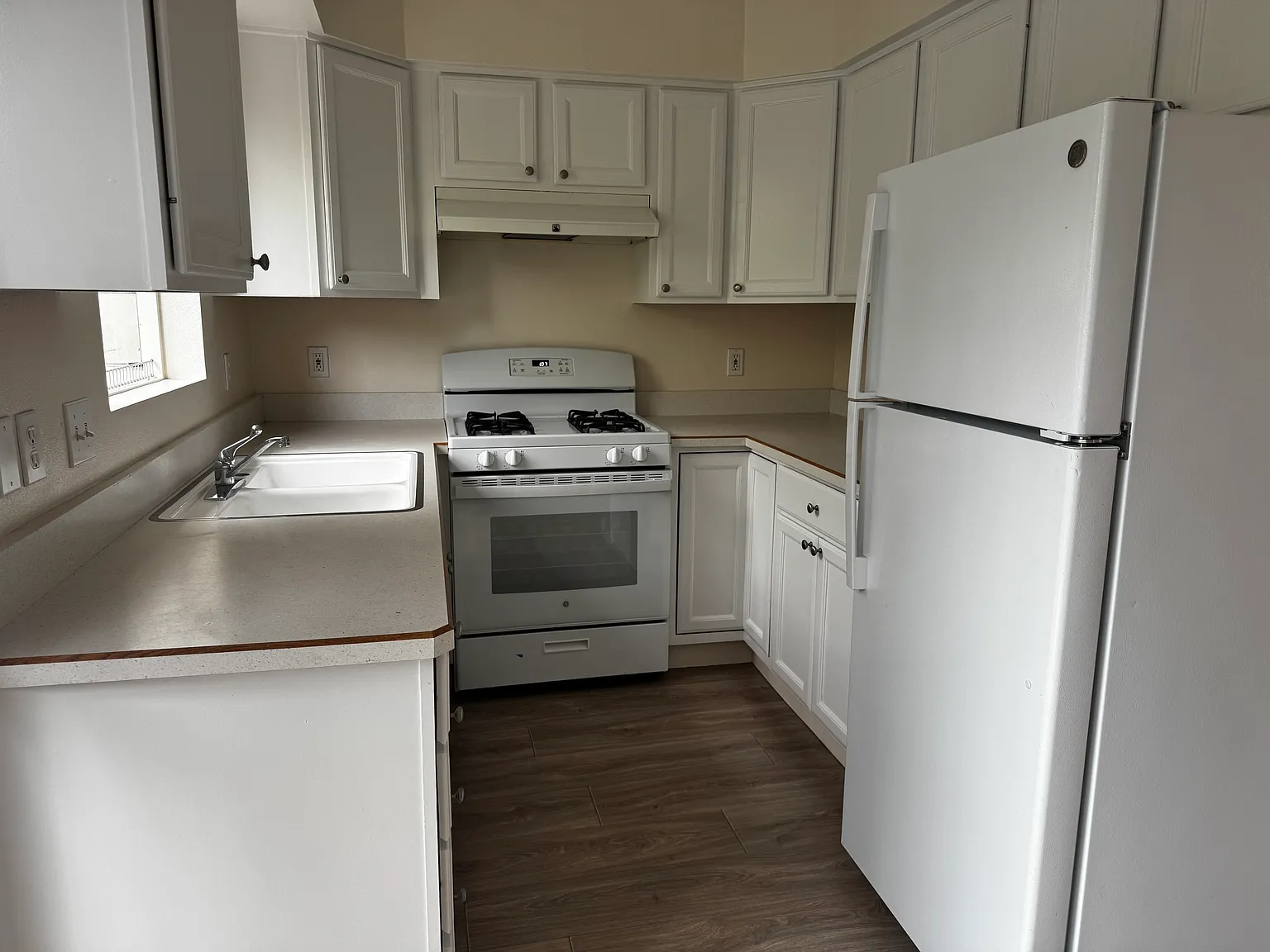 1 bed, 500 sqft, $2,500 — Photo 2