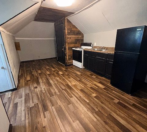 4th image of 605 Gazin St #7