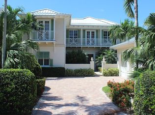 141 Palm Island Ln, Indian River Shores, FL 32963