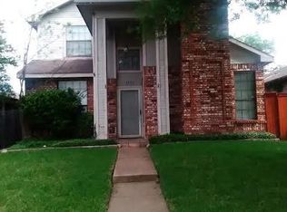 1115 Southpointe Dr, Desoto, TX 75115
