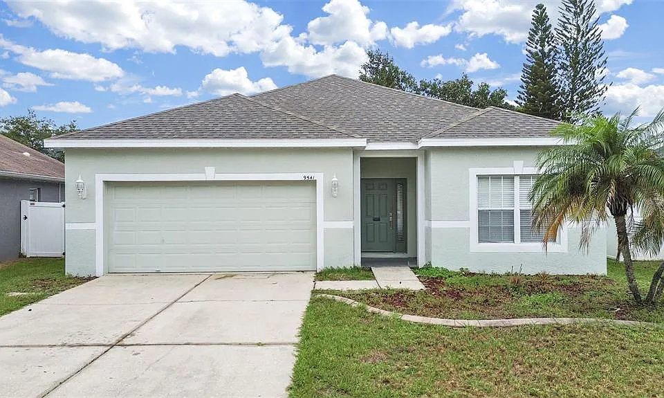 9541 Cypress Harbor Dr