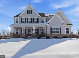 520 Darrow Rd, York, PA 17404