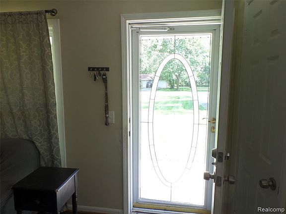 2nd image of 6452 Garden Dr