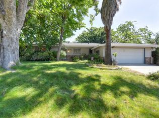 6625 S Land Park Dr, Sacramento, CA 95831