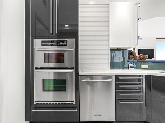2nd image of 801 S Olive Avenue #1203