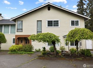 2627 205th Pl SW, Lynnwood, WA 98036