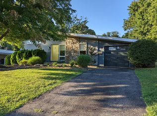 4010 Javins Dr, Alexandria, VA 22310