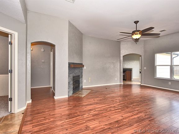 3rd image of 4373 S 205th East Ave